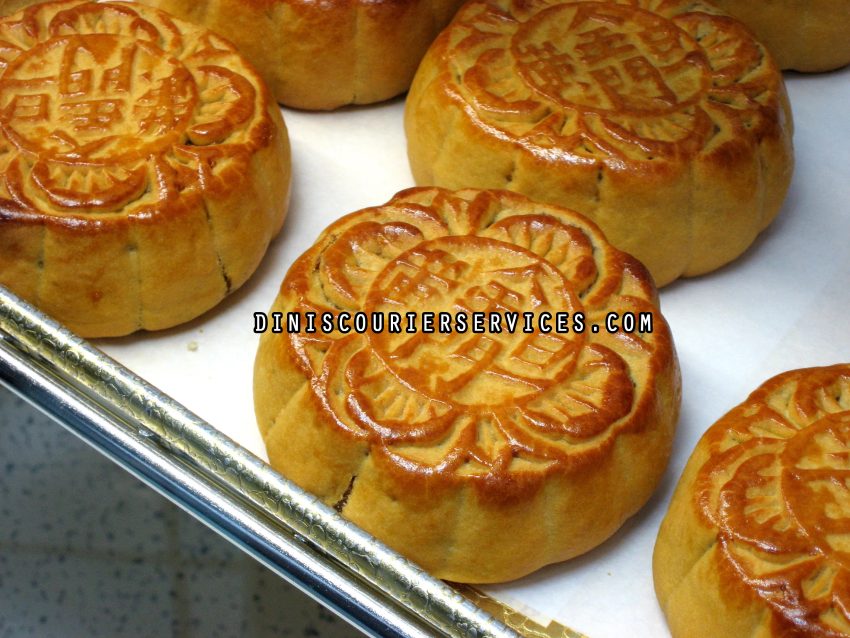 Kue Bulan Roti manis khas Tiongkok